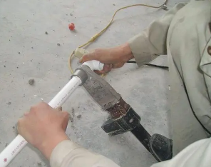 顺平县漏水维修电话